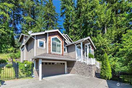 1771 Monroe Ave NE Renton, WA 98056