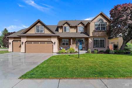 6001 N Tapestry Way Boise, ID 83713