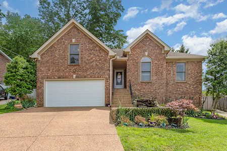 916 Carlisle Ct S Nashville, TN 37214