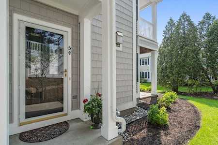54 Village Dr #54 Quincy, MA 02169