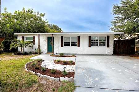6950 78th Ave N Pinellas Park, FL 33781