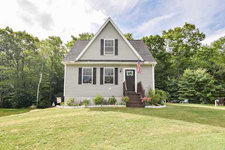 7 Yearling Dr Barrington, NH 03825