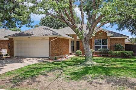 1060 Colony Street Flower Mound, TX 75028