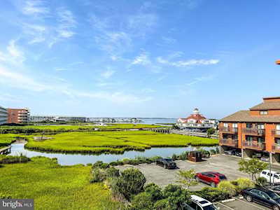 111 58th St #17 Ocean City, MD 21842