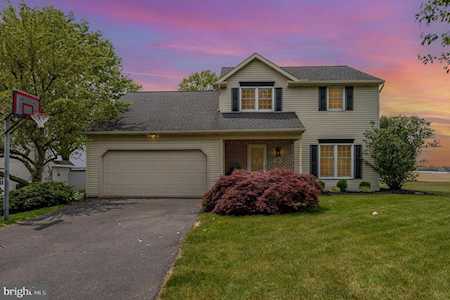 182 Northridge Dr Landisville, PA 17538