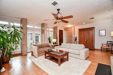 202 Hyde Park Blvd Houston, TX 77006