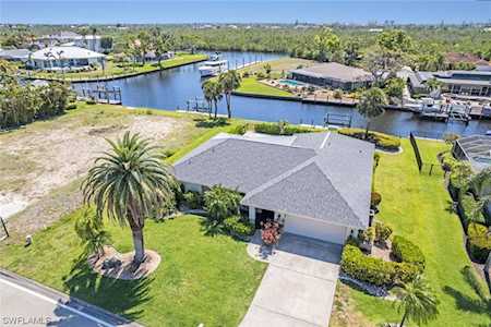 6748 Griffin Blvd Fort Myers, FL 33908