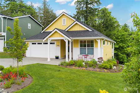 17823 Sunrise Ridge Ave NE Poulsbo, WA 98370