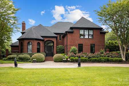 4328 Cameron Oaks Dr Charlotte, NC 28211