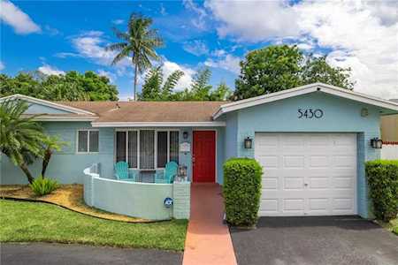 5430 Tyler St Hollywood, FL 33021