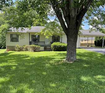 645 Chitwood Dr Lafayette, TN 37083