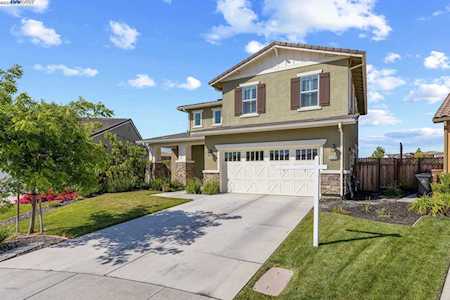 5550 Mountain Ridge Ct Antioch, CA 94531