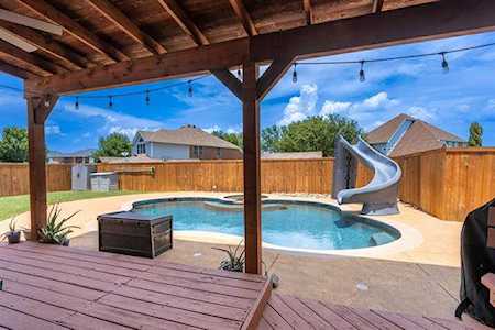 9114 Royal Burgess Drive Rowlett, TX 75089