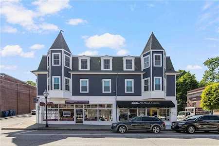 37 Main St #5 East Greenwich, RI 02818