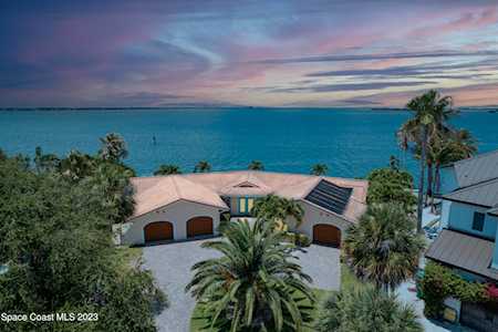 13 Willow Green Drive Cocoa Beach, FL 32931