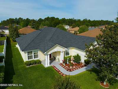 2282 Justin Lake DR Jacksonville, FL 32221
