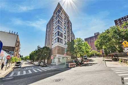 150 Featherbed Ln #7A Bronx, NY 10452