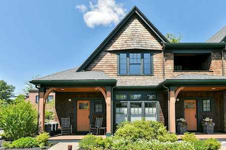 15 Abbey Rd #15 Sherborn, MA 01770