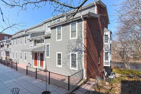 5 S Stone Mill Dr #311 Dedham, MA 02026