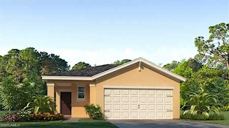 2837 Star Coral Dr North Fort Myers, FL 33903
