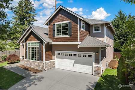 12934 NE 204th Place Woodinville, WA 98072