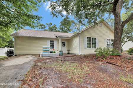 305 Hedingham Lane Wilmington, NC 28412