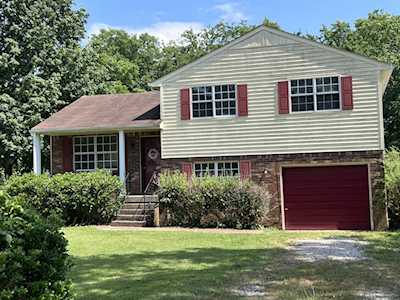124 Grenadier Dr Franklin, TN 37064