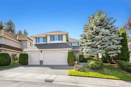 19186 NE 43rd Ct Sammamish, WA 98074