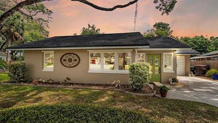332 Easton Dr Lakeland, FL 33803