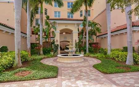 401 N Point Rd #304 Osprey, FL 34229