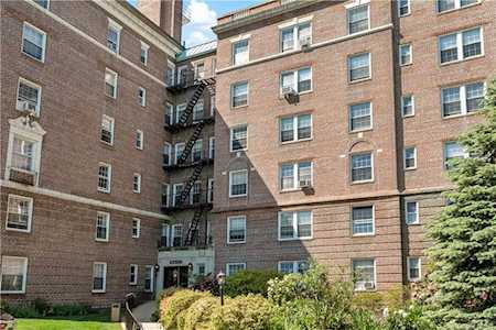 300 S Broadway #3-E Tarrytown, NY 10591