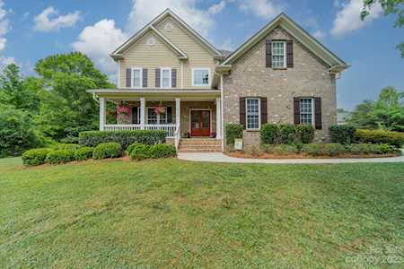 3223 Mountain Creek Dr Sherrills Ford, NC 28673