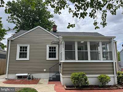 2903 Jamestown Rd Hyattsville, MD 20782