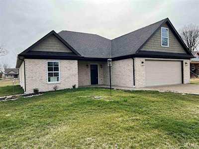 8835 Dahlia Court Evansville, IN 47725