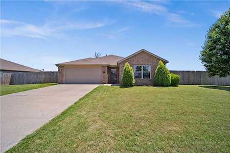 331 Violet St Centerton, AR 72719