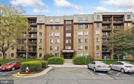 2817 Jermantown Rd #101 Oakton, VA 22124