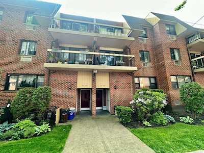 71-44 162nd St #2 Fresh Meadows, NY 11365