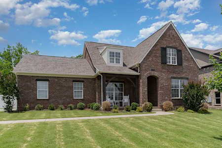 902 Topaz Dr Murfreesboro, TN 37128