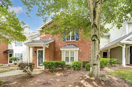 9468 S Vicksburg Park Ct Charlotte, NC 28210