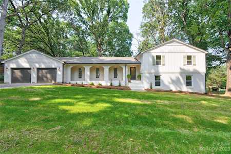 2412 Woodleigh Dr Gastonia, NC 28056