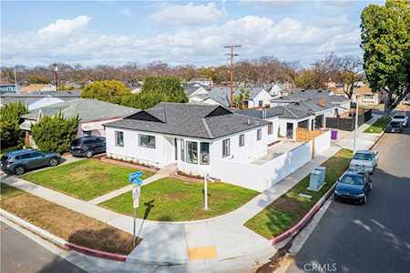 3602 Nipomo Ave Long Beach, CA 90808