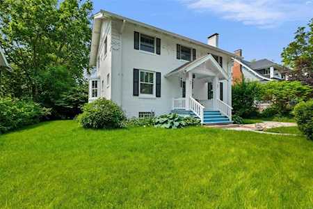 514 Oakwood Ave Webster Groves, MO 63119