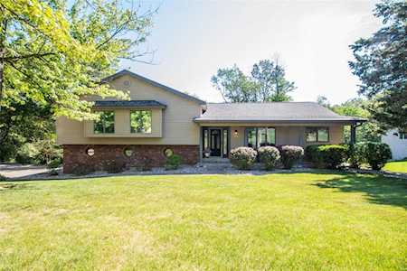 30 Village Ct St Peters, MO 63376
