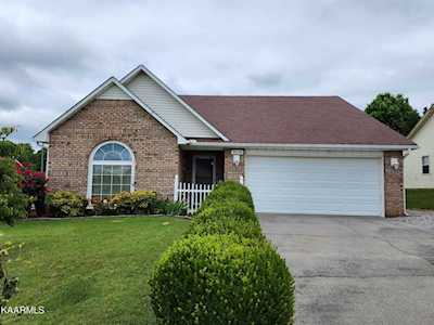 3018 Pennington Circle Maryville, TN 37803