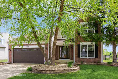 2608 Discovery Dr Plainfield, IL 60586