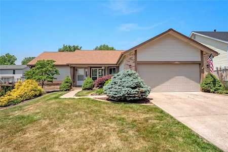 5 Brentmoor Ct St Charles, MO 63303