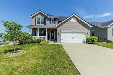 310 Pecan Bluffs Dr Wentzville, MO 63385