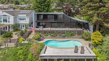 25836 Gold Beach Dr SW Vashon, WA 98070