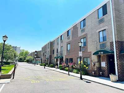 2508 120th Street #3F Flushing, NY 11354