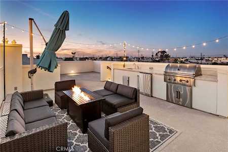 38 Ebb Tide Cir Circle Newport Beach, CA 92663